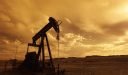 استثمار في النفط في ظل جائحة الأزمات